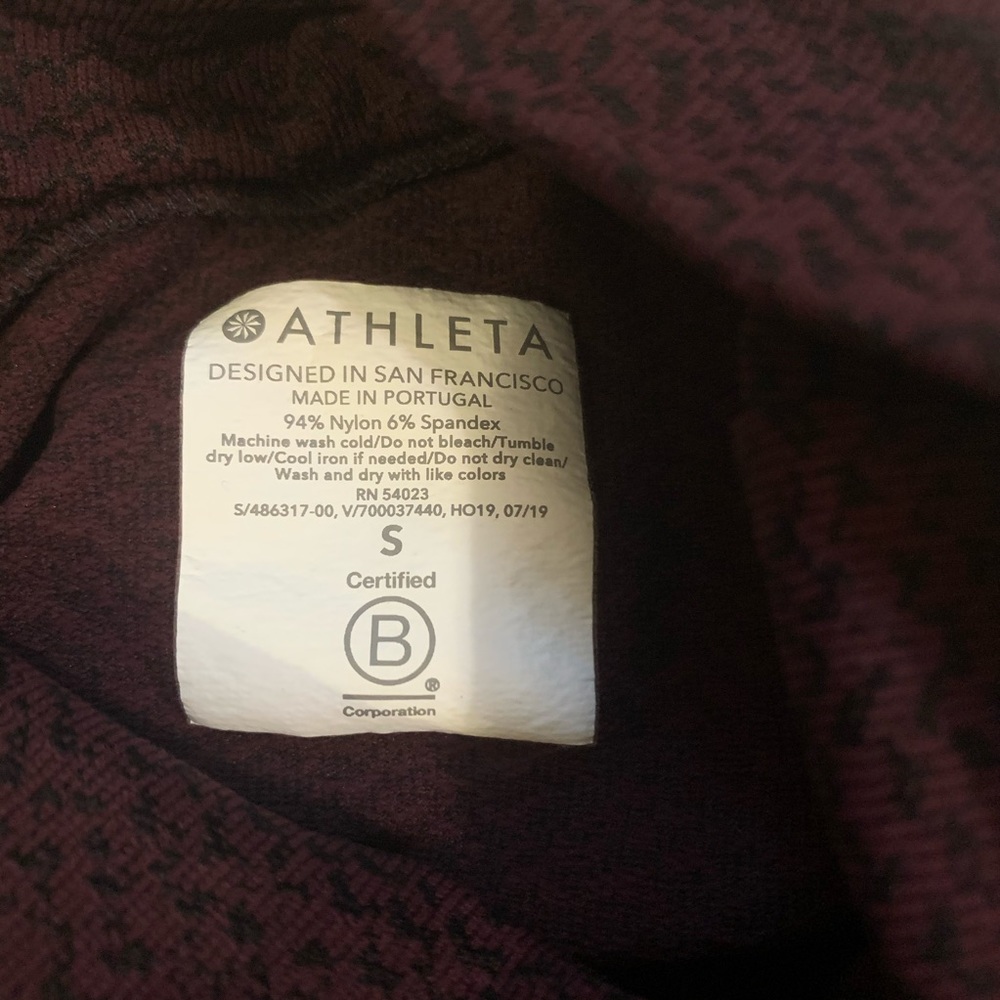 Athleta 🍁NWTs🍁Burgundy Flurry Peak Turtleneck - Picture 12 of 14